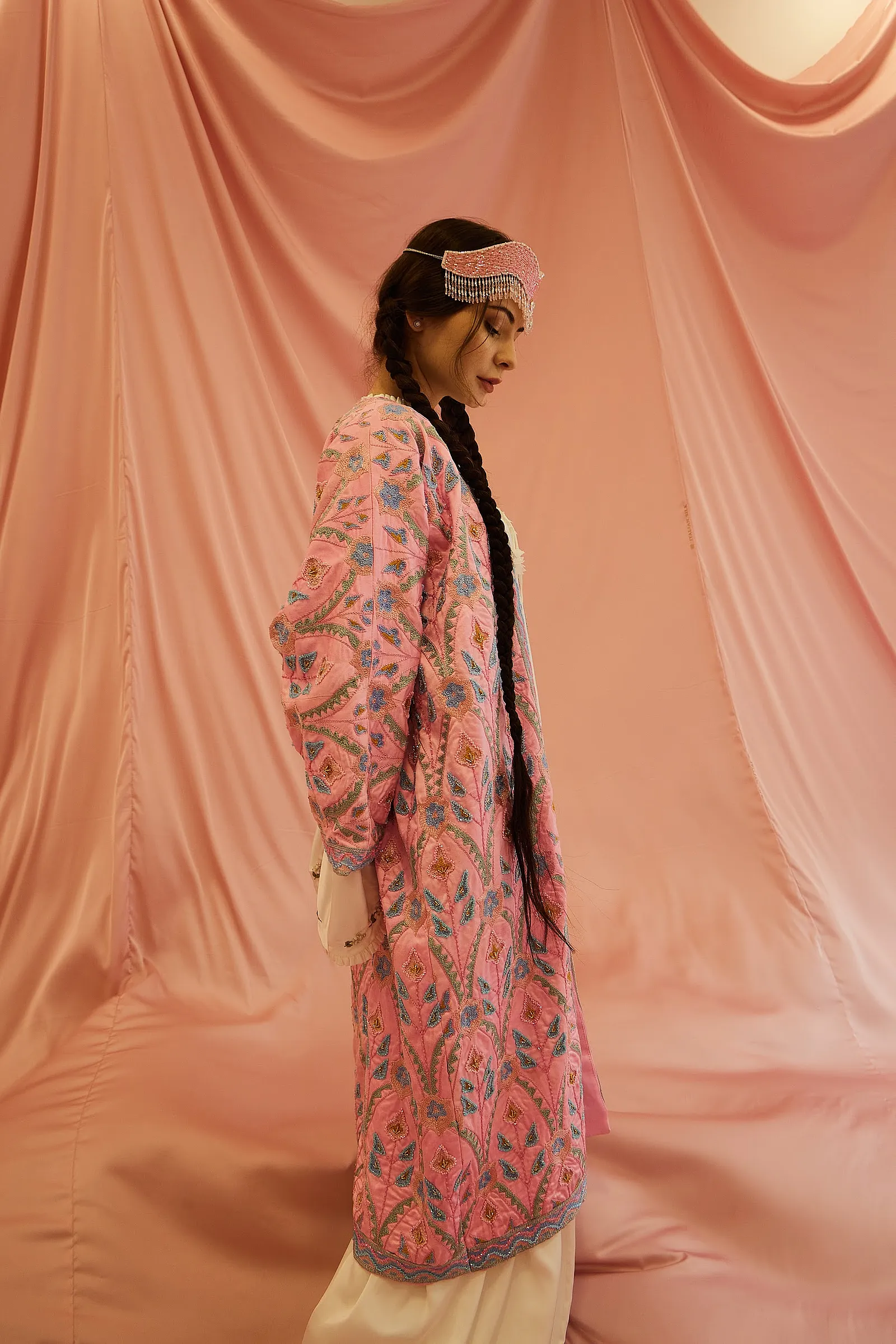 ”Tobadon” чапан в стиле Mursak в нежно розовом цвете